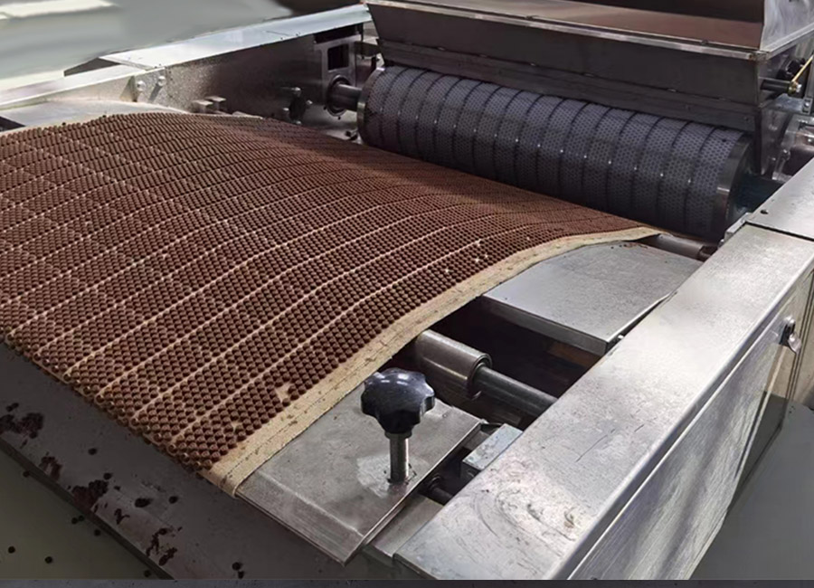 宠物食品冷轧烘焙生产线